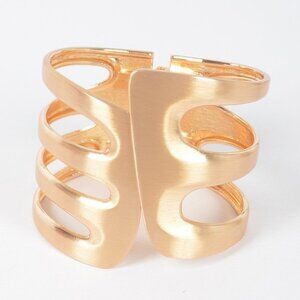 Metal Spring Hinge Cuff Bracelet